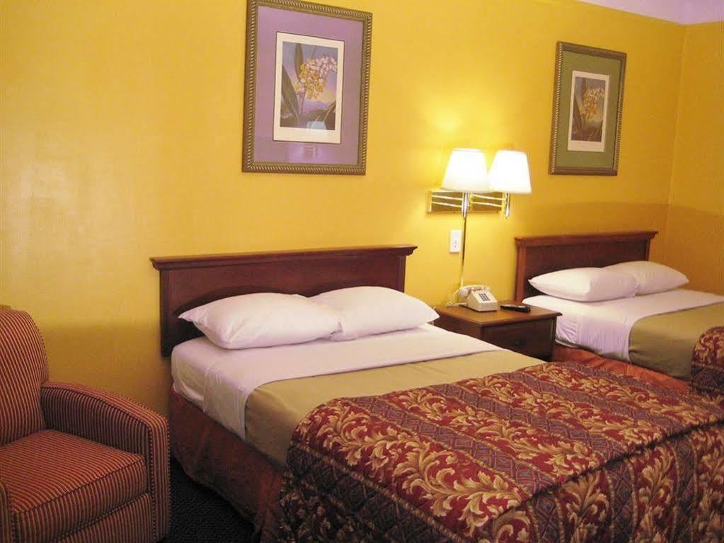 Charlotte Express Inn ภายนอก รูปภาพ